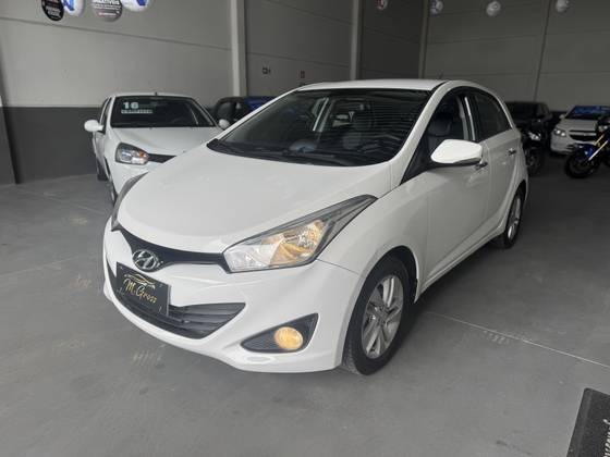 HYUNDAI HB20 1.6 PREMIUM 16V FLEX 4P AUTOMÁTICO HYUNDAI HB20 1.6 PREMIUM 16V FLEX 4P AUTOMÁTICO